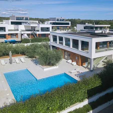 Amella By Istra Vacation Villa Vodnjan