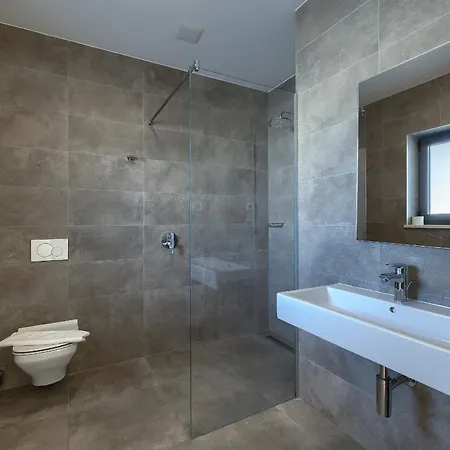 Amella By Istra Vacation *